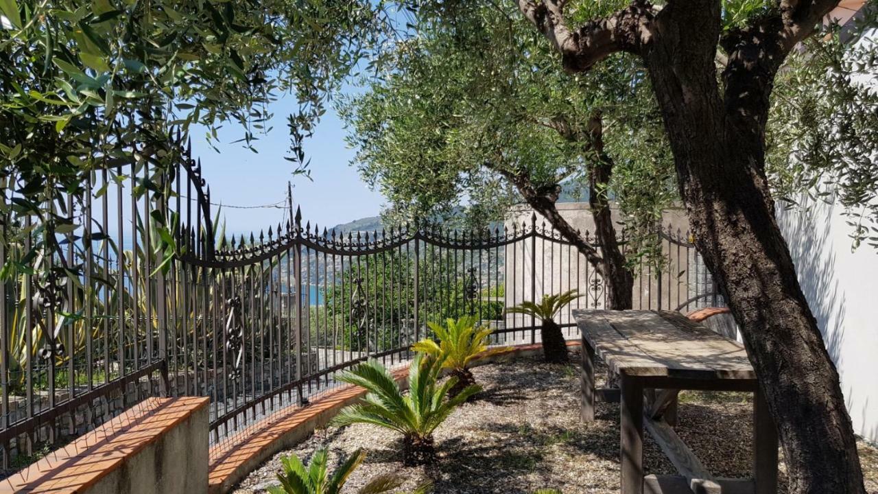 Piccola Casa Con Giardino Villa Sanremo Exterior photo